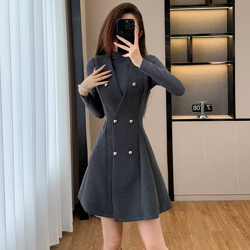 2025 French Vintage Half-Turtleneck Slimming Two-Piece Vest Dress Set - Image 5