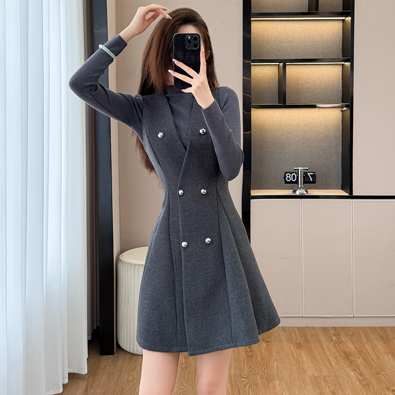 2025 French Vintage Half-Turtleneck Slimming Two-Piece Vest Dress Set - Image 2