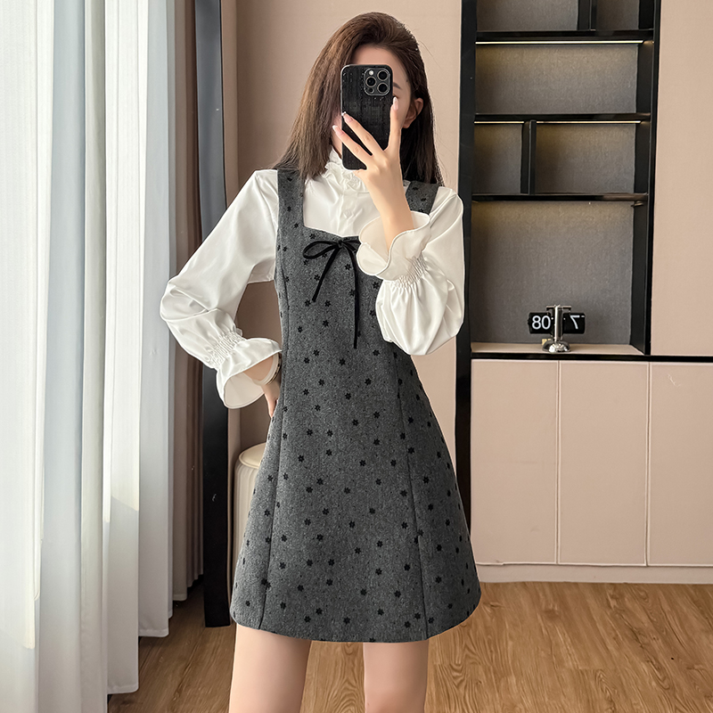 Korean Style Bow Polka Dot Vest Dress Two-Piece Set Fall Winter 2025 New Short Skirt - Image 3
