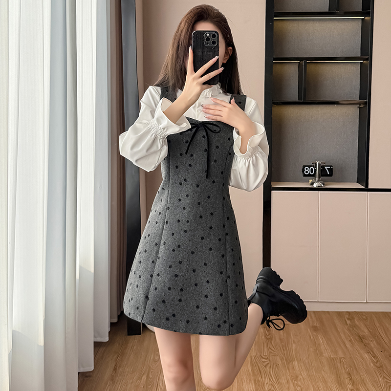 Korean Style Bow Polka Dot Vest Dress Two-Piece Set Fall Winter 2025 New Short Skirt